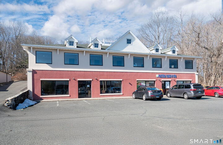Property Photo: 477 Boston Post Road 2E CT 06477