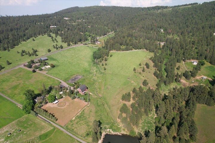 Property Photo: 6500 Jamieson Rd WA 99223