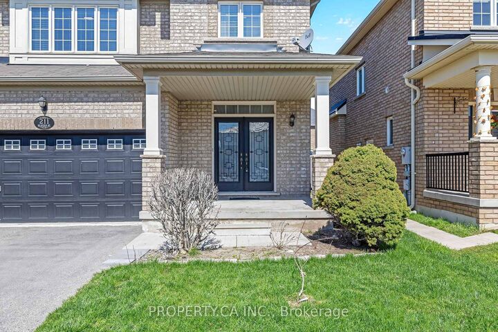 Property Photo: 211 McLaughlin Avenue ON L9T 7P4