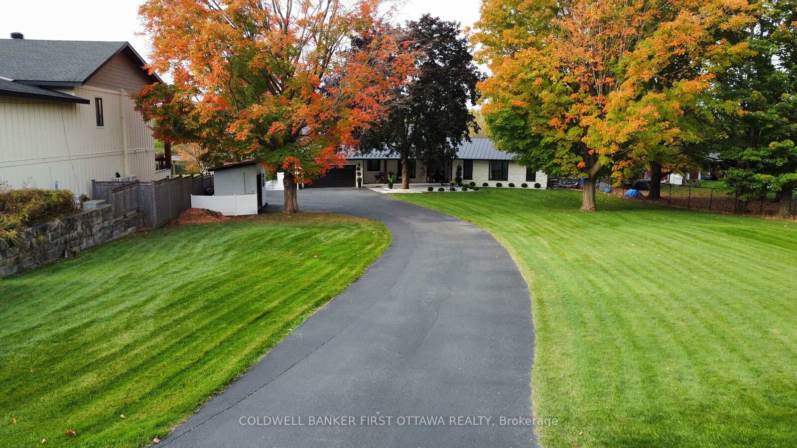 Property Photo:  1060 River Road  ON K4M 1B4 