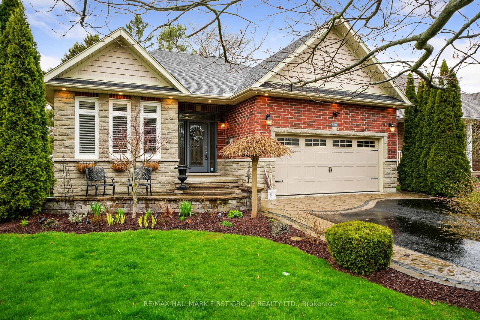 Property Photo: 489 Foote Crescent ON K9A 0A4