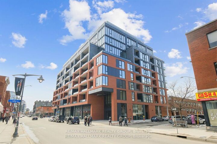 Property Photo: 10 James Street 617 ON K2P 1T2