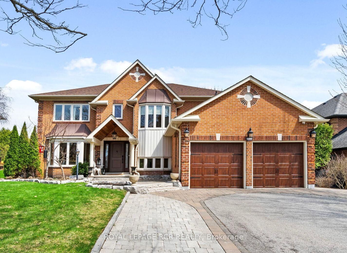 Property Photo: 409 Alex Doner Drive ON L3X 1C6