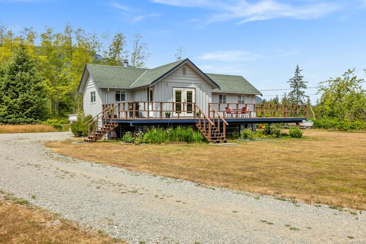 Property Photo:  843 Sayward Rd  BC V0P 1R0 