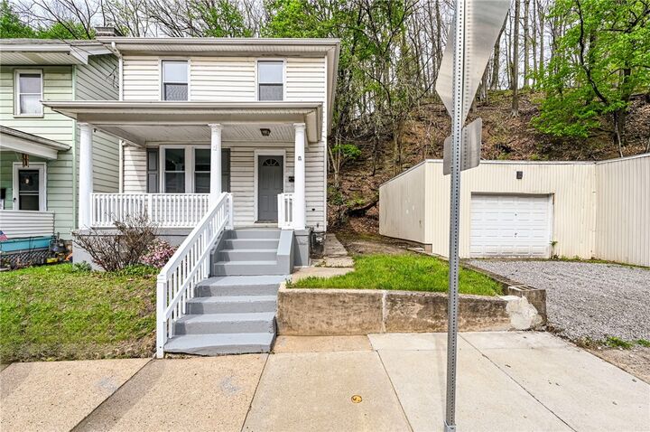 Property Photo:  1010 Woods Run Ave  PA 15212 