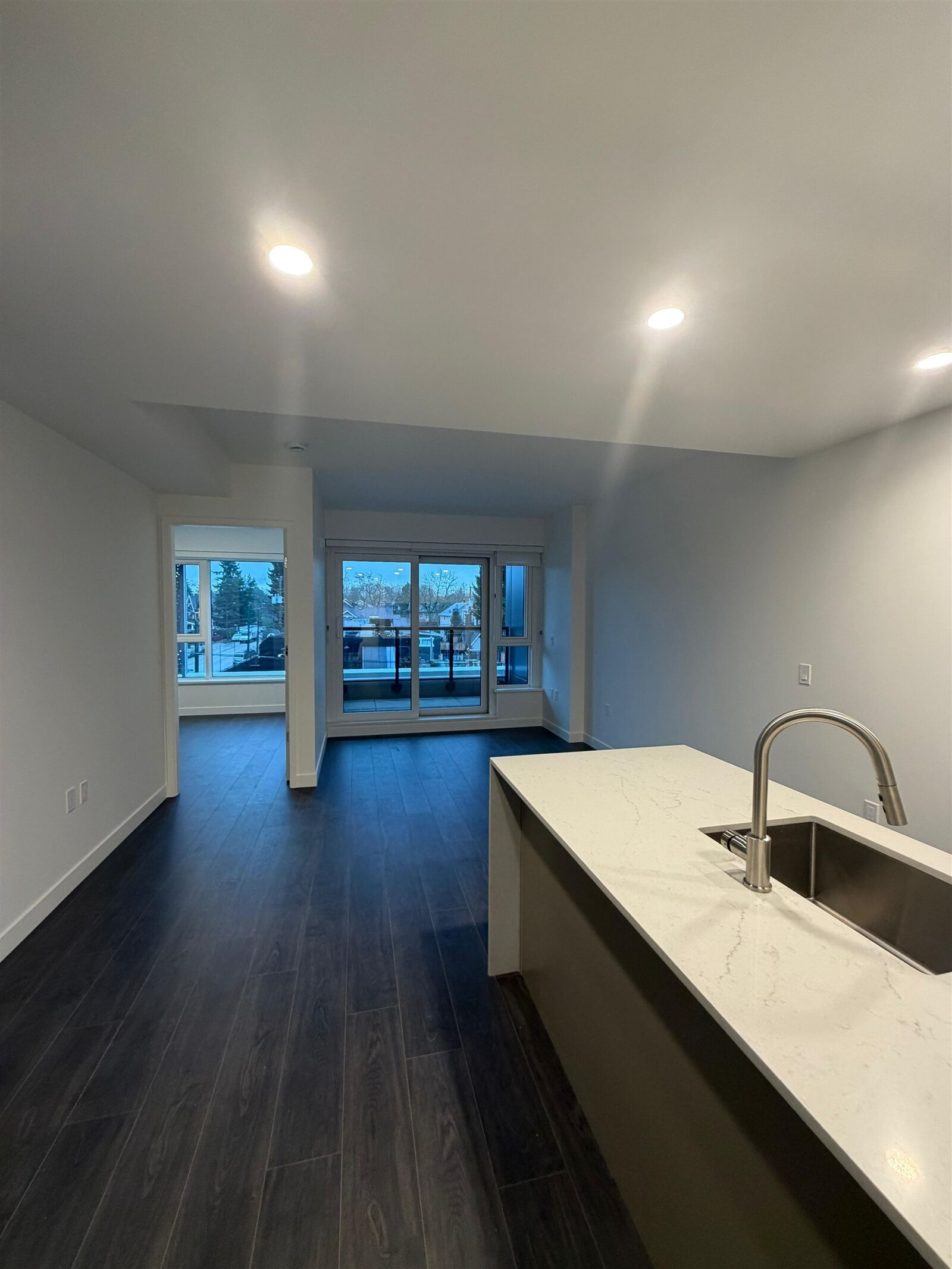 Property Photo:  1981 Macdonald Street 302  BC V6K 1M7 
