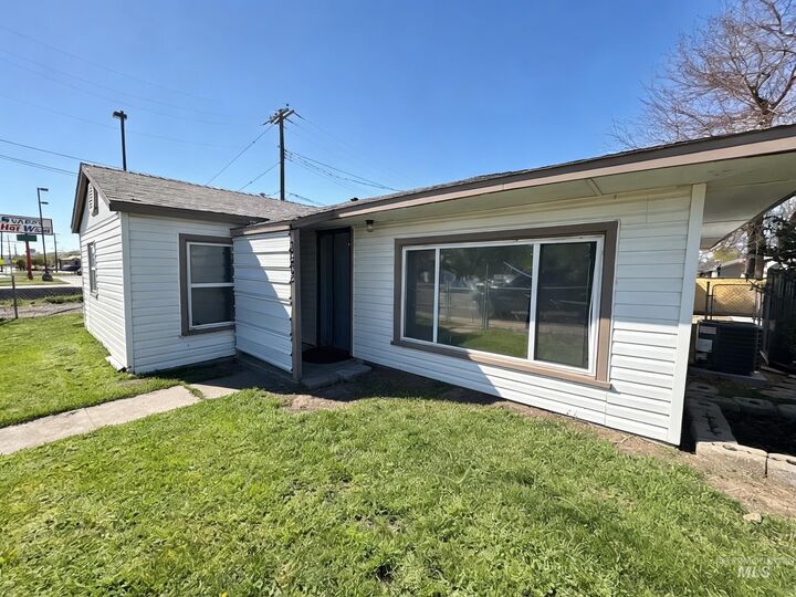 Property Photo: 1245 American Legion Blvd ID 83647