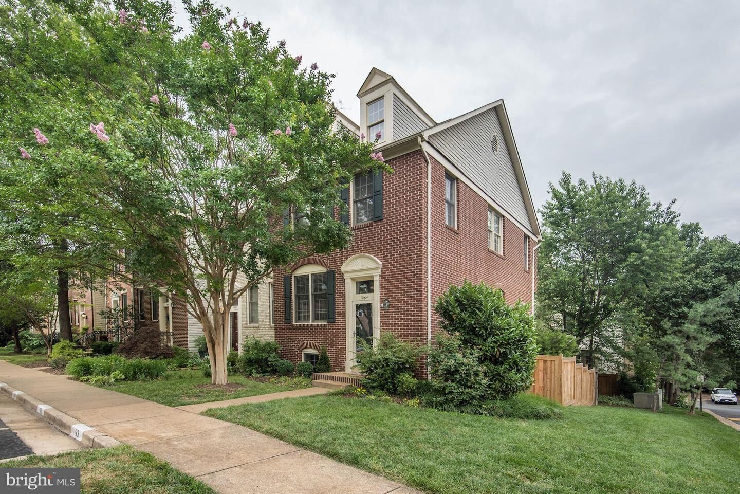 Property Photo:  1264 Quaker Hill Drive  VA 22314 