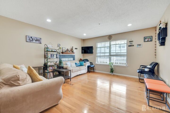 Property Photo:  55 Guisborough Way  NJ 08820 