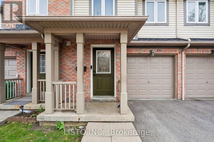 Property Photo:  5255 Guildwood Way 103  ON L5R 4A9 