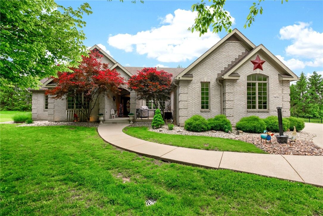 Property Photo:  7470 Deep Woods Court  OH 45066 