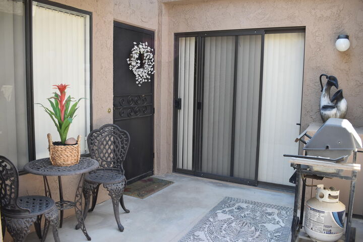 Property Photo:  48660 Stoney Creek Lane  CA 92260 