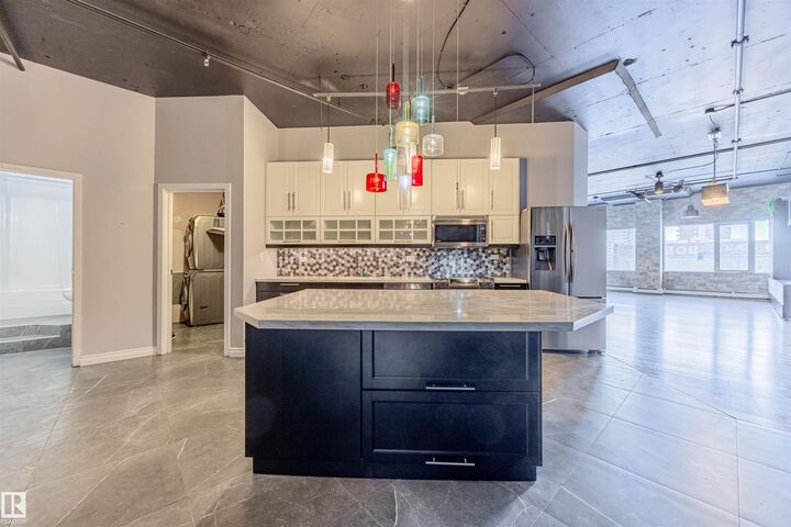 Property Photo:  10179 105 Street NW 303  AB T5J 3N1 