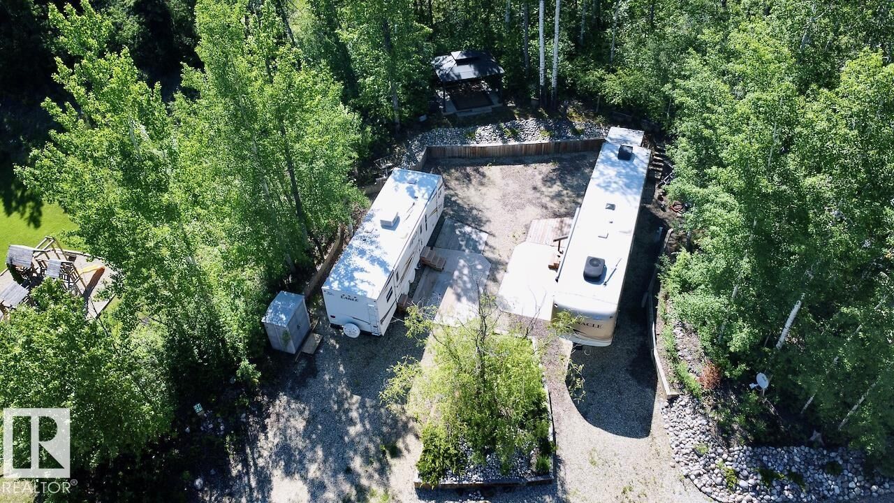 Property Photo: 26 & 27 53213 Hghway 31 AB T0E 2B0