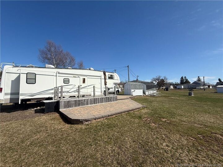 Property Photo:  25 Cottage Lane  NB E4R 2L6 