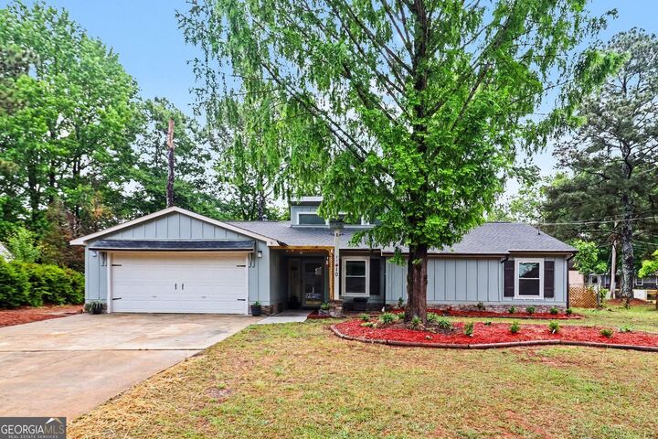 Property Photo:  210 Fireside Way  GA 30213 