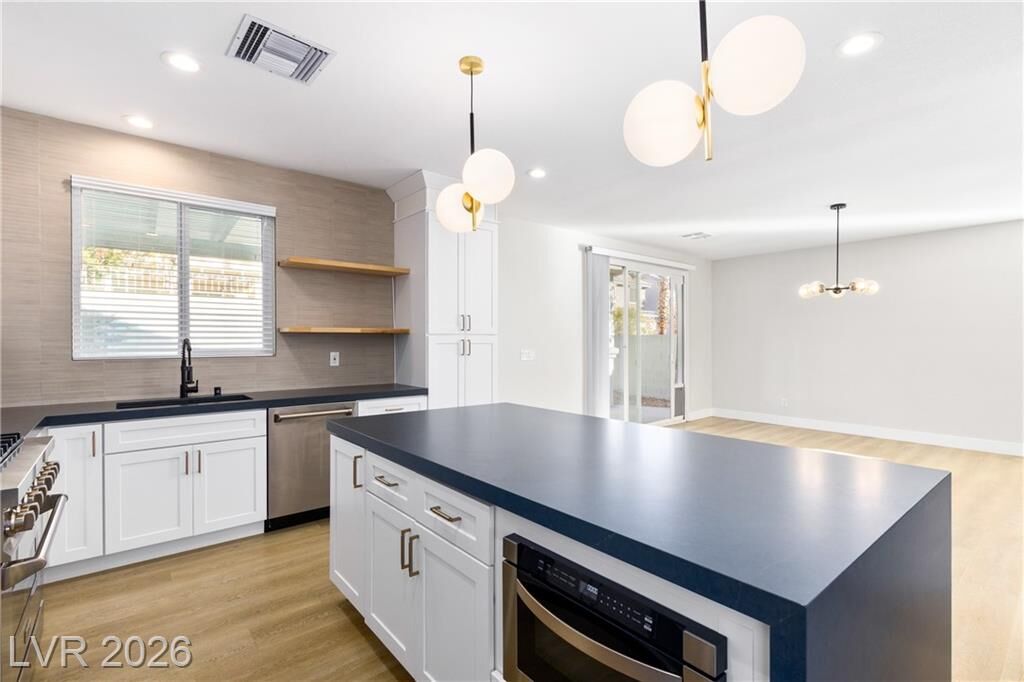 Property Photo:  10264 Splendor Ridge Avenue  NV 89135 