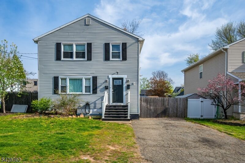 Property Photo:  7 Myrtle Ave  NJ 08840 