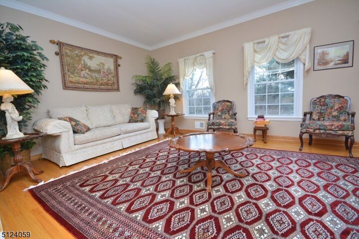 Property Photo:  1124 Van Arsdale Dr  NJ 08853 