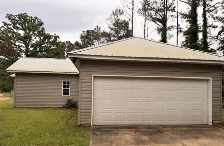 Property Photo: 884B P D Fulgham Road MS 39759