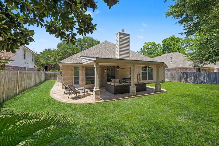 Property Photo: 23934 Dorrington Estates Lane TX 77385