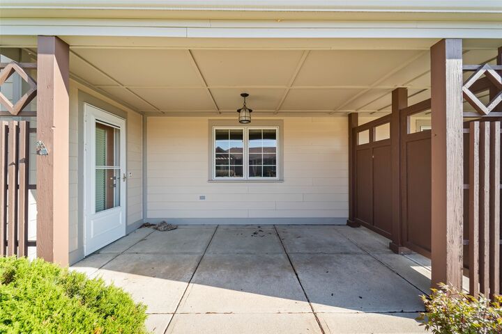 Property Photo:  703 Timberland Drive  IA 50248 