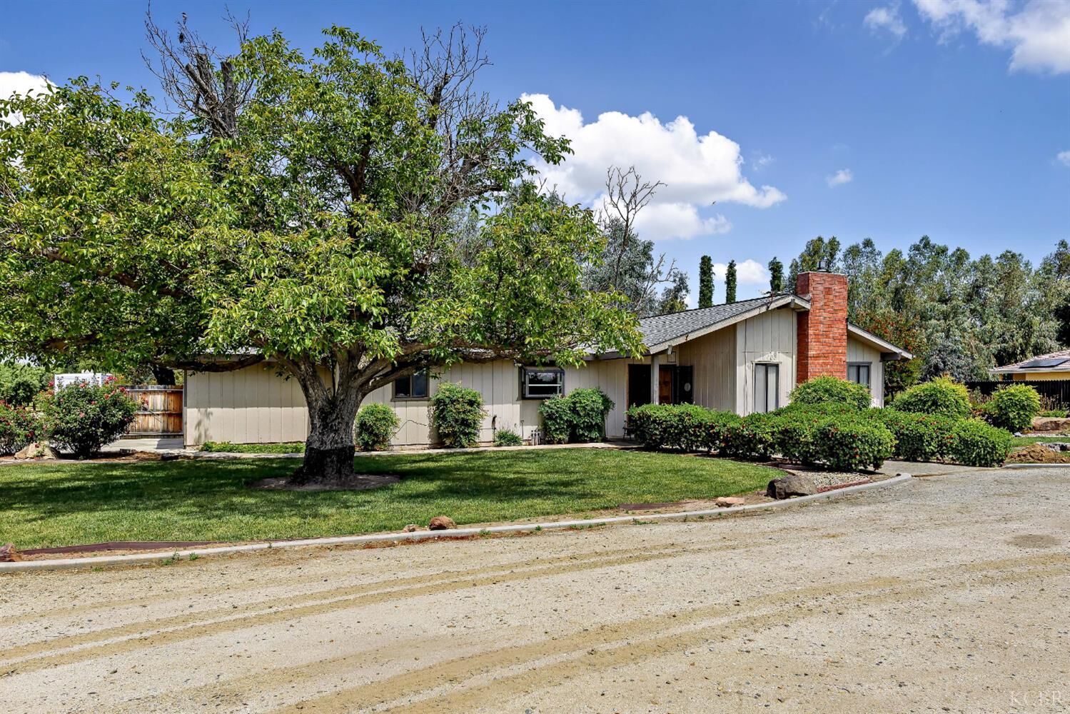 Property Photo: 12066 Excelsior Avenue CA 93230