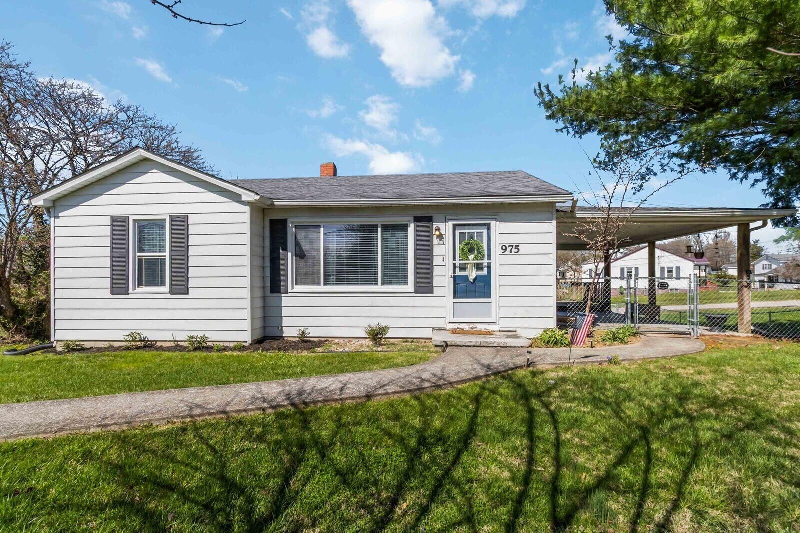 Property Photo:  975 Big Hill Road  KY 40403 