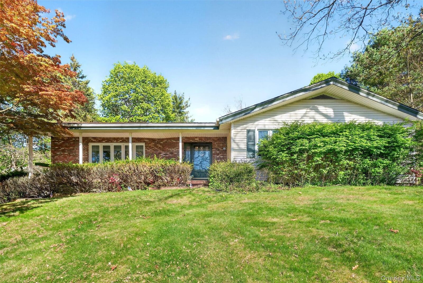 Property Photo:  18 Patti Place  NY 12533 