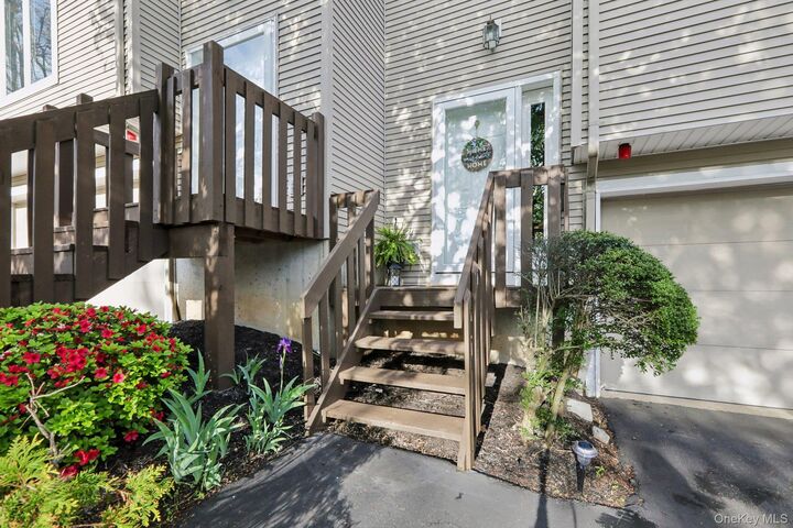 Property Photo:  102 Leif Boulevard  NY 10920 