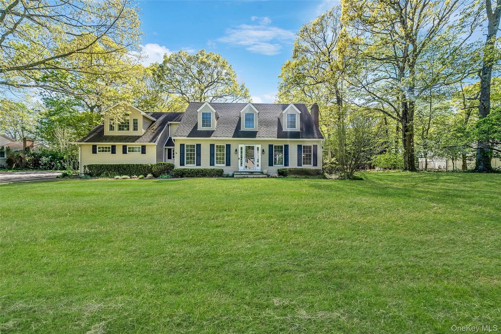 Property Photo: 4 Carol Court NY 11766