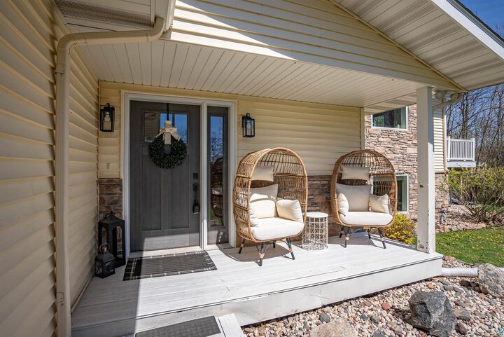 Property Photo: 4809 Oak Ridge Dr MN 55811