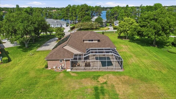 Property Photo: 17825 Simms Road FL 33556