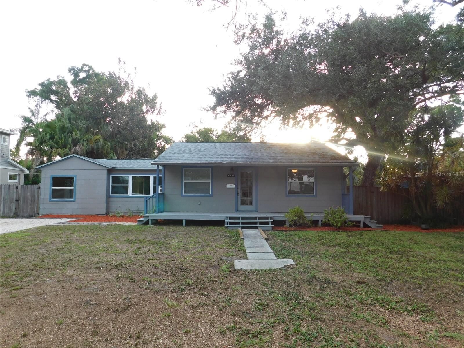Property Photo:  4934 20th Street N  FL 33714 