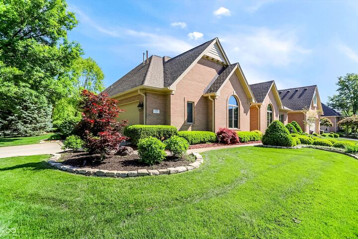 Property Photo:  1694 Dorrell Court  IN 46143 