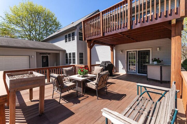 Property Photo:  W329n4072 Lakeland Dr  WI 53058 