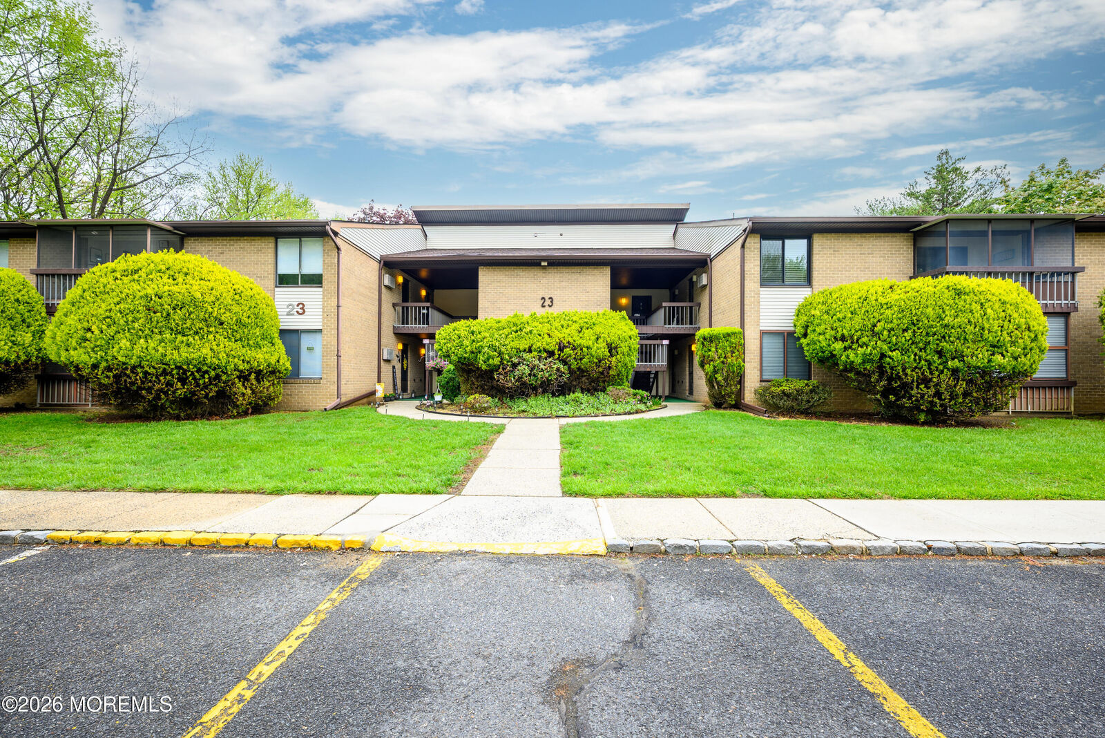 Property Photo:  23 Meadow Green Circle  NJ 07726 