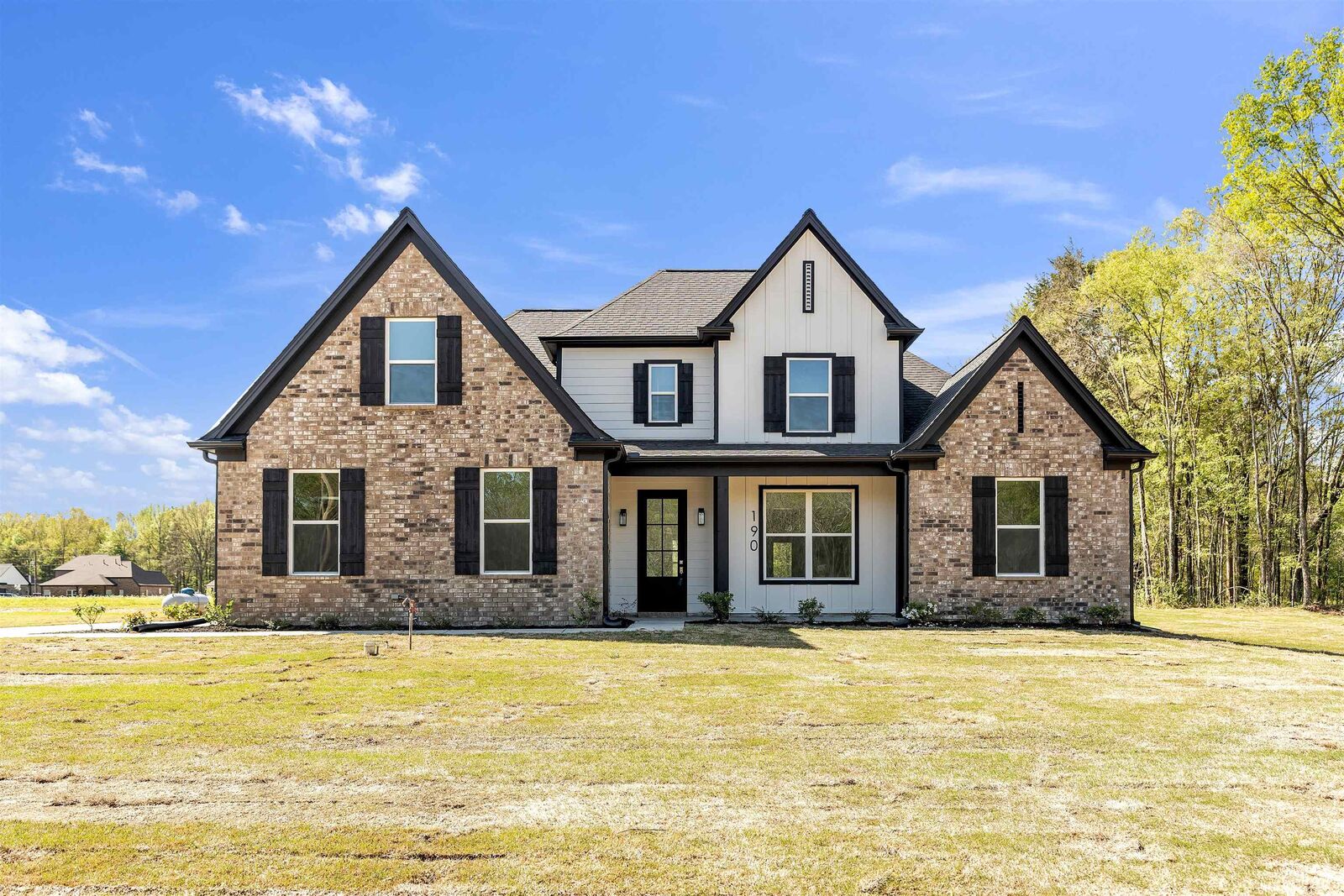Property Photo: 347 Centerline Roper Loop MS 38611