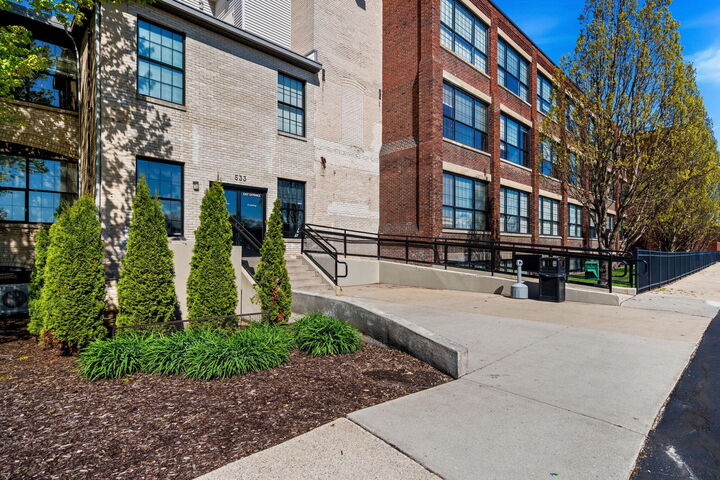 Property Photo:  533 Columbia Avenue  MI 49423 