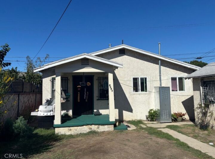 Property Photo:  837 W Gage Avenue  CA 90044 