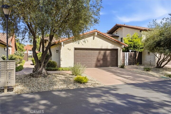 Property Photo:  166 Tallyho  CA 93455 