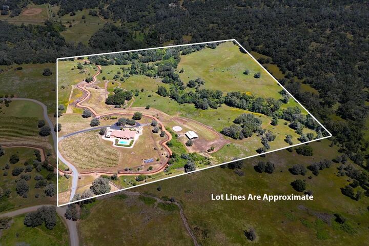 Property Photo:  18687 Rosemary Lane  CA 95949 
