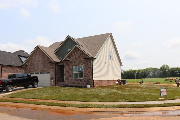 Property Photo:  201 Harvest Moon Dr  TN 37043 