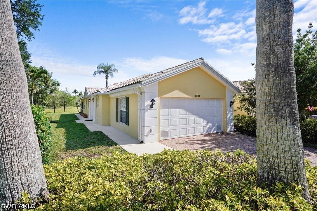 Property Photo:  14610 Ferrara Court  FL 34135 