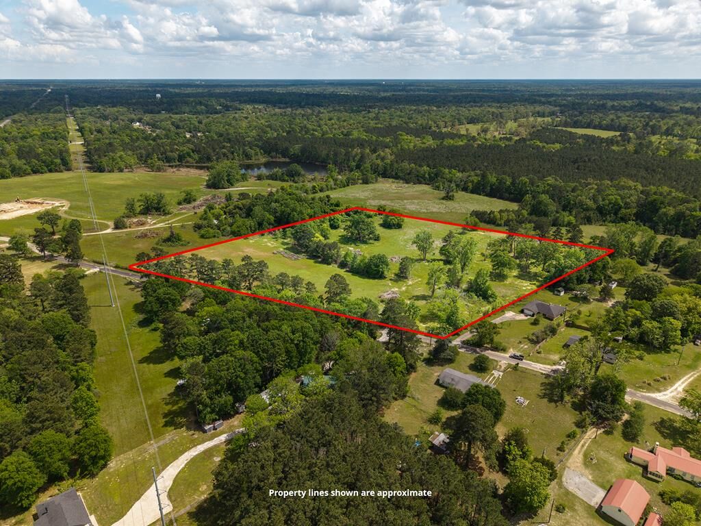Property Photo:  247 McCarty Road  TX 75904 