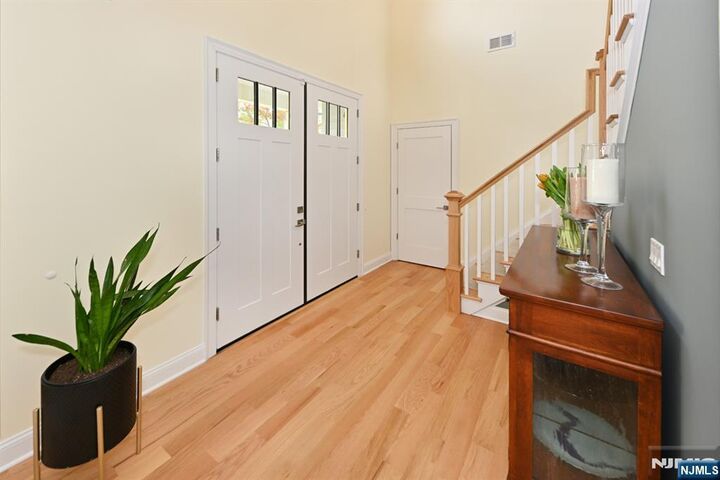 Property Photo:  11 Lincoln Avenue  NJ 07675 