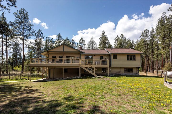 Property Photo: 4020 Wakantanka Way MT 59870