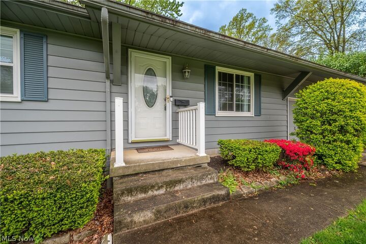 Property Photo:  4829 New Road  OH 44515 