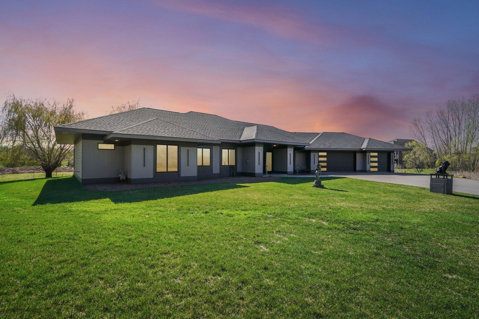 Property Photo: 24122 Hilo Court MN 55025