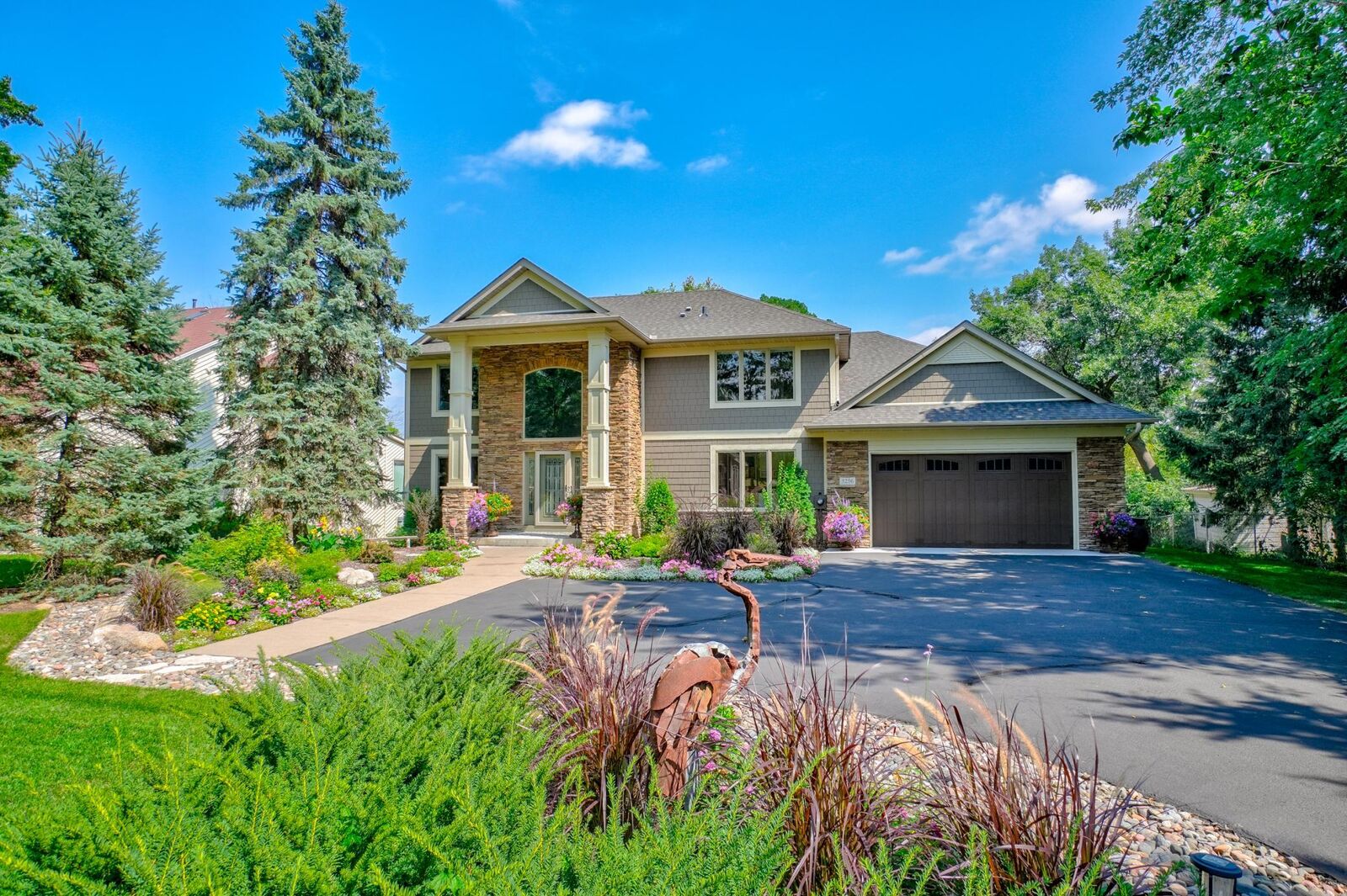 Property Photo:  5256 Oxford Street N  MN 55126 